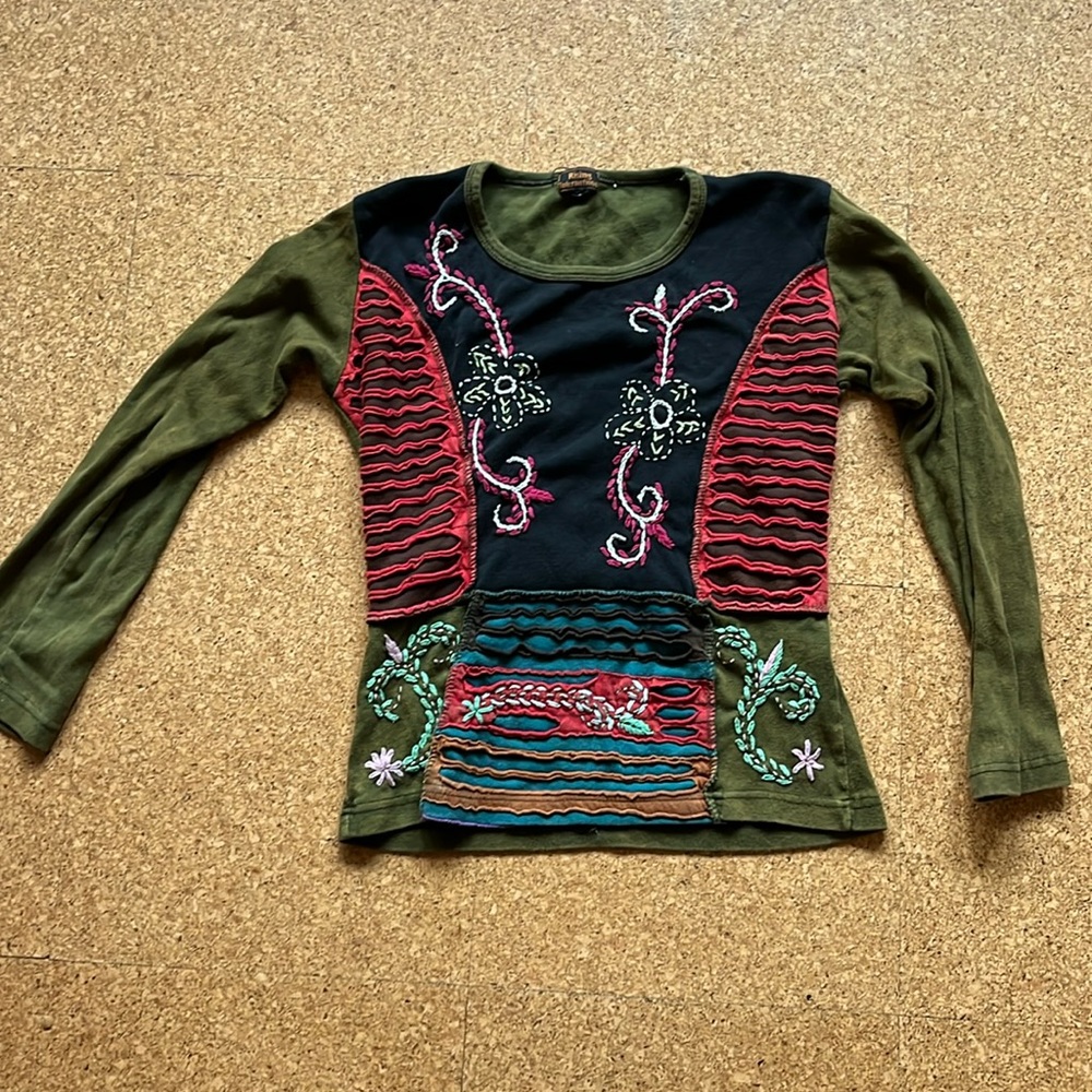 100% Cotton Embroidered Top - size S